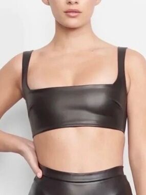 NWT SKIMS Black Faux Leather Square-Neck Bra